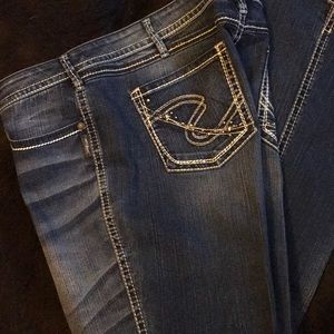 Silver Jeans 22w/ 32L twister